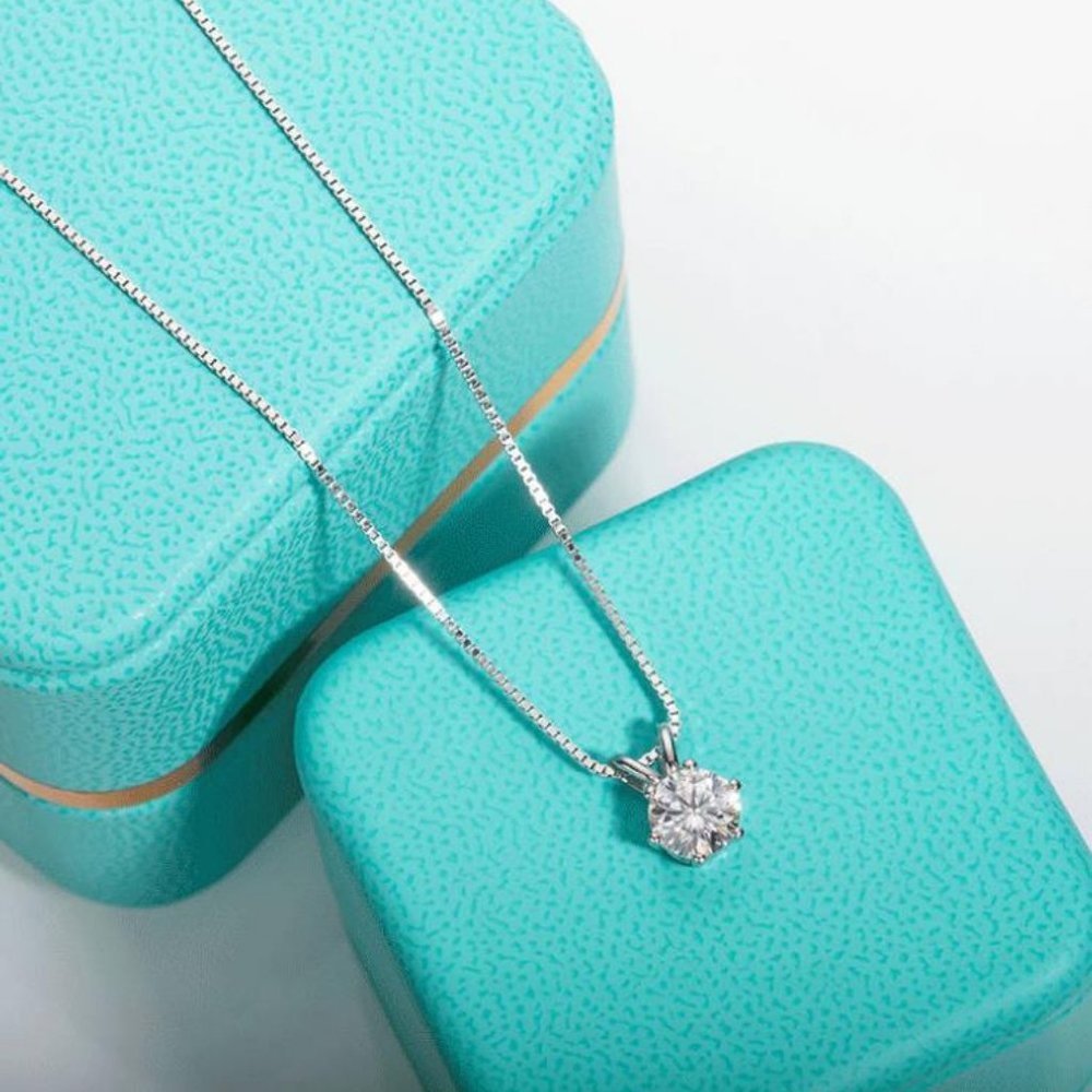 Certified 3 ct. t.w. Moissanite Diamond Solitaire Necklace NEW A - Picture 6 of 10